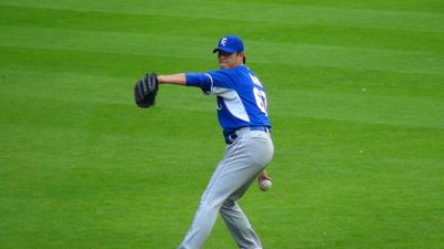 王建民、大リーグで1052日ぶりの勝利