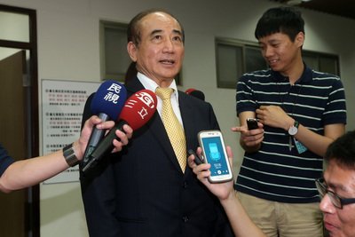 新旧立法院長が国会外交で8月に訪日