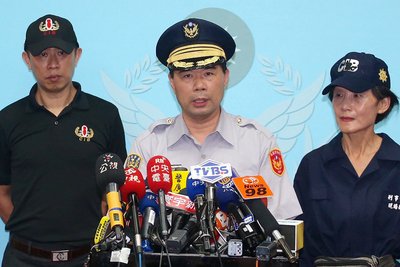 台鉄車両内爆発、55歳の男が犯人か