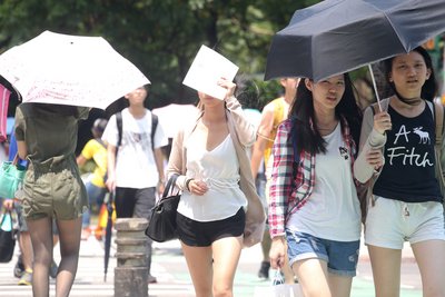 台北市、今年5度目の38度を観測