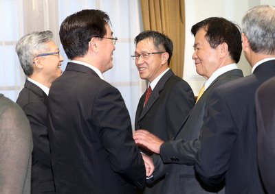 酒気帯び運転の駐星代表、起訴猶予に