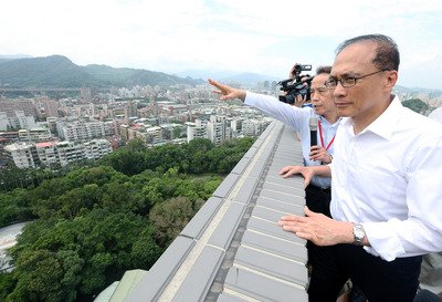 行政院長、「社会住宅」のメリット語る