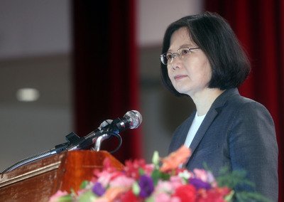 総統：年金改革は国軍の特殊性を考慮に