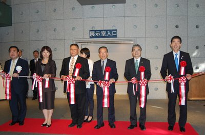 東京で台湾収集家収集の工芸品展覧会