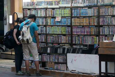 「無給休暇」増も企業数は変わらず