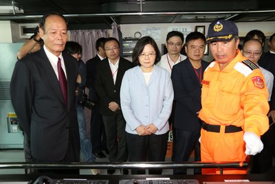 蔡・総統、新型巡視船就役式典に出席
