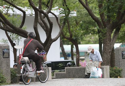 9月の失業率3.99％、労働市場好転か