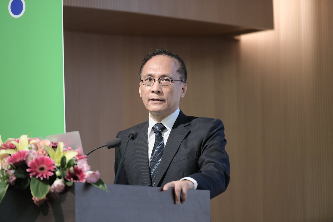 行政院、グリーンエネ推進への決意示す