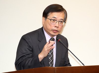 労働部長、最低賃金法制定の考え
