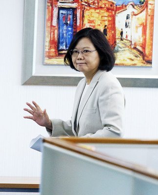 総統：中共からは絶えず圧力