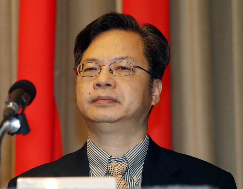 国発会、成長率上方修正の可能性示唆