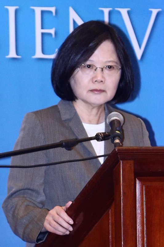 総統、中共航空母艦の動向に強い関心