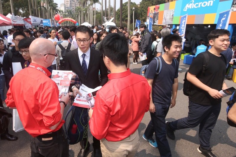台湾、Q2は人材需要が3万人増加