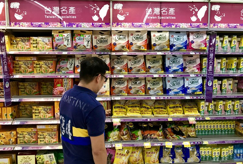 来台旅行者人気お土産、国地域別で違い