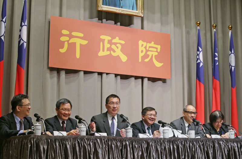 特別法で優れた人材を海外から募集
