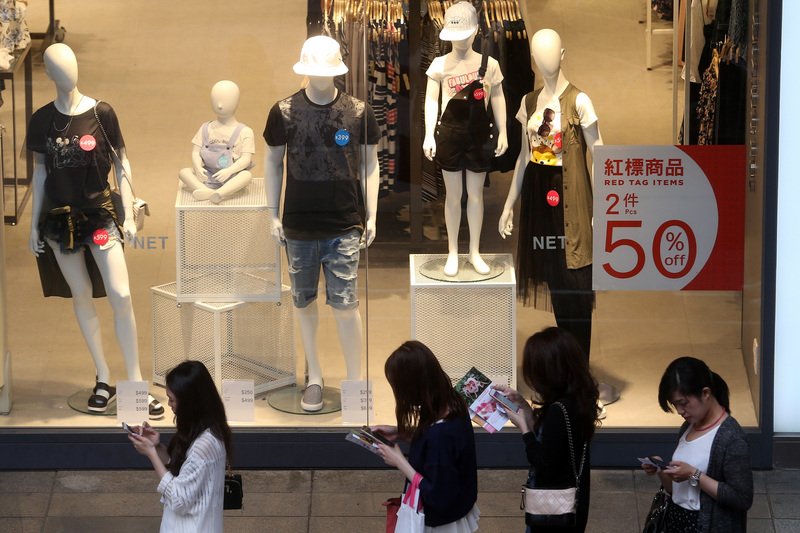 元高で4月の景気警告信号が悪化