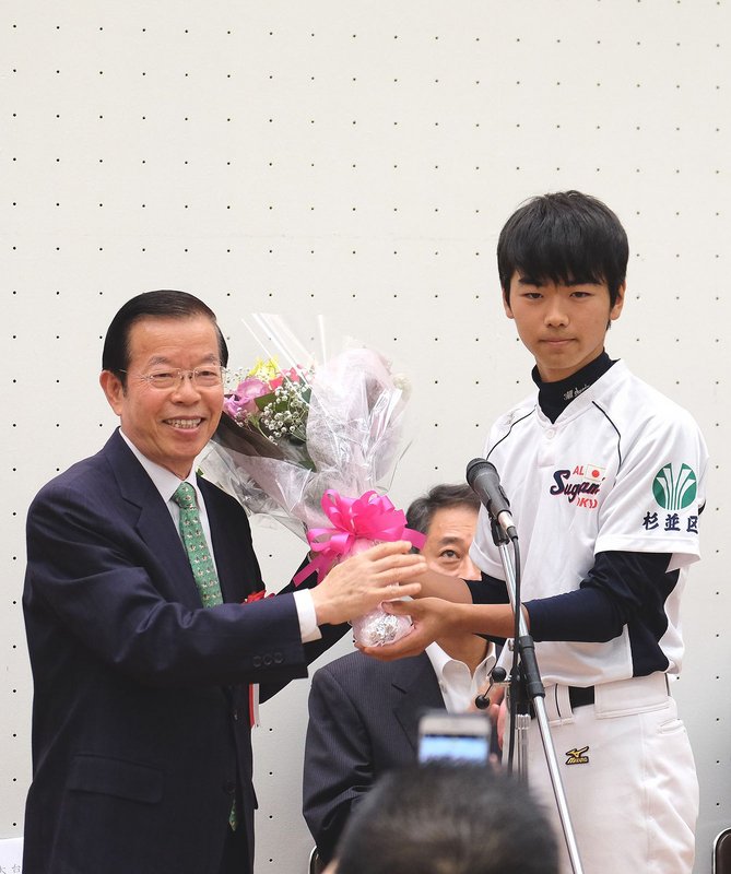 駐日代表、杉並区「台湾フェア」参加