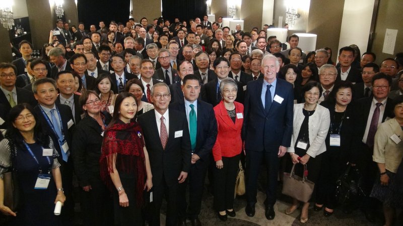 何・国策顧問：米と関係強化を希望