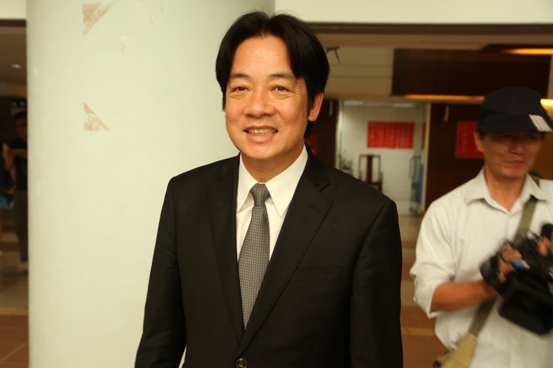 頼清徳氏が行政院長？総統府否定
