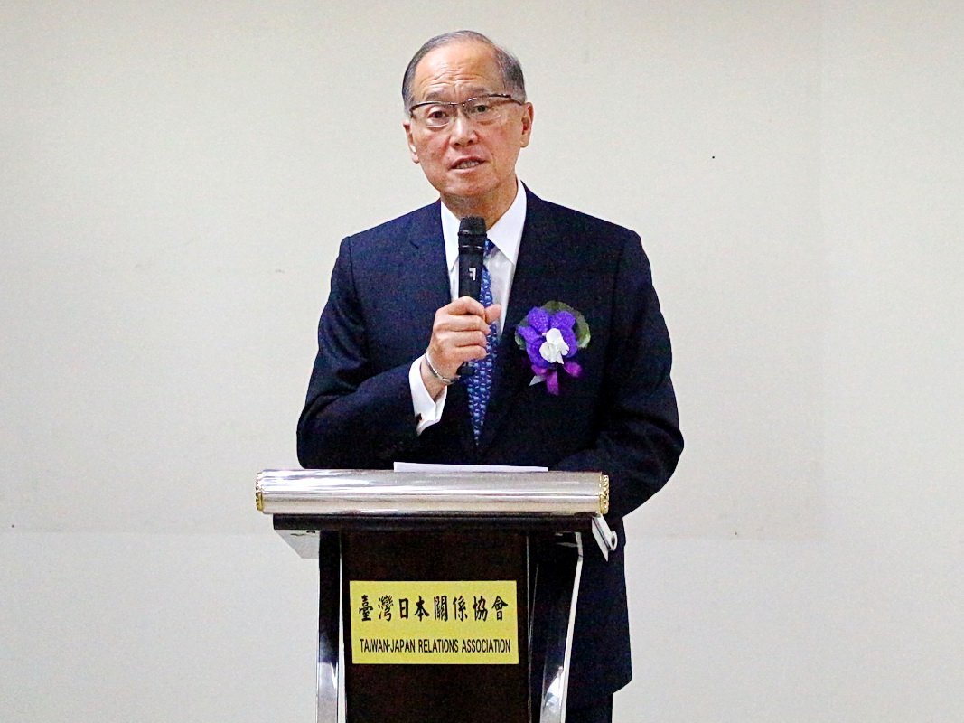 総統府、「ベリーズで金銭外交」に反論