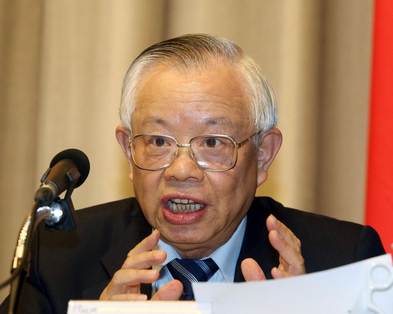 彭・央銀総裁は14年連続「A」評価