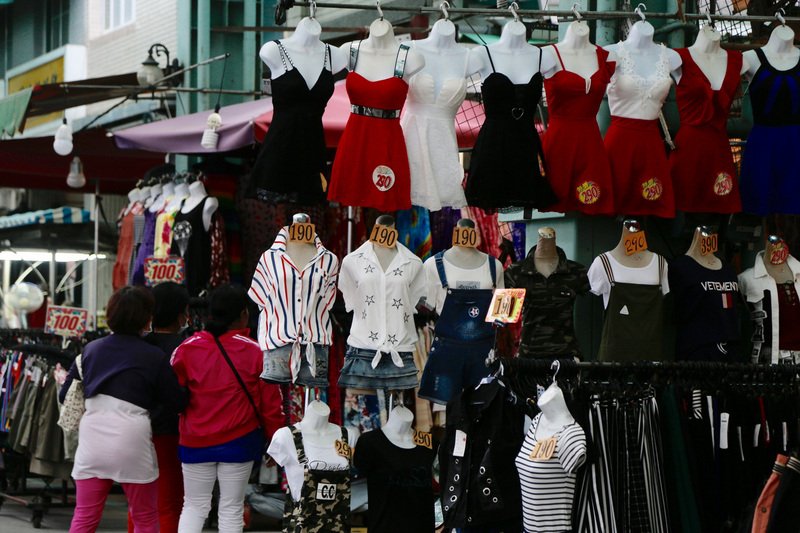 8月のPMI、景気拡大は18カ月連続