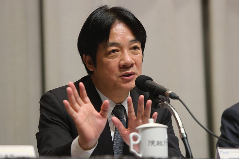「五欠」対策、頼・行政院長が近々説明