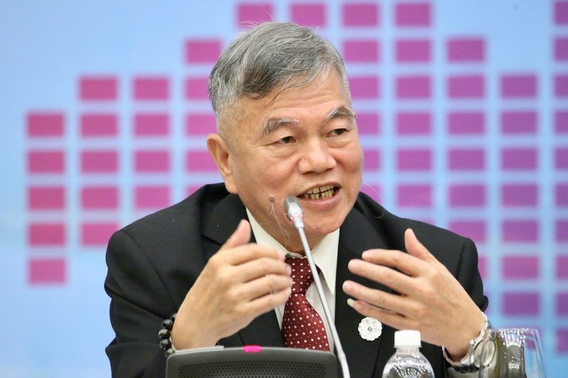沈・経済部長、APECでの成果を説明