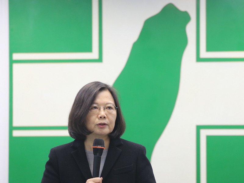 総統、労基法改正で「2つの保障」