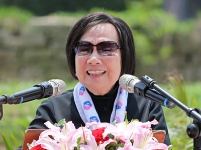 内政部、「移行期~」で婦聯会トップ解任