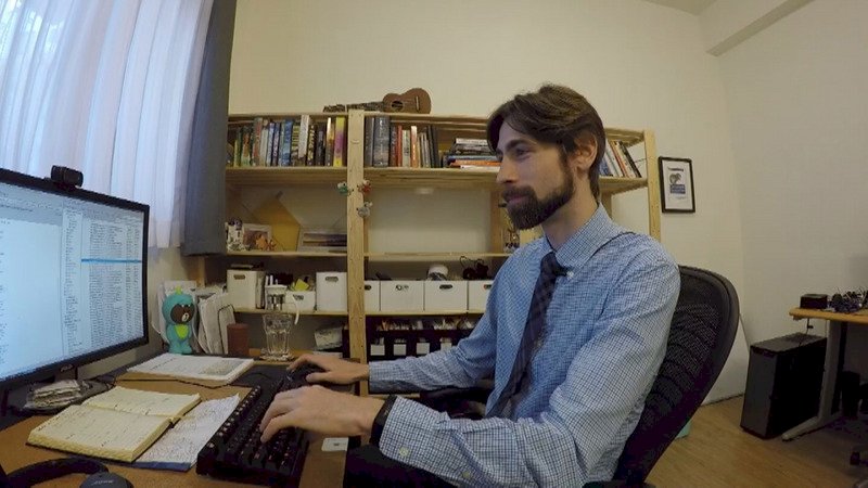 就業ゴールドカード、発給件数が400件超