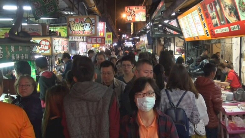 11/11「独身の日」、限定消費券で夜市を楽しむ