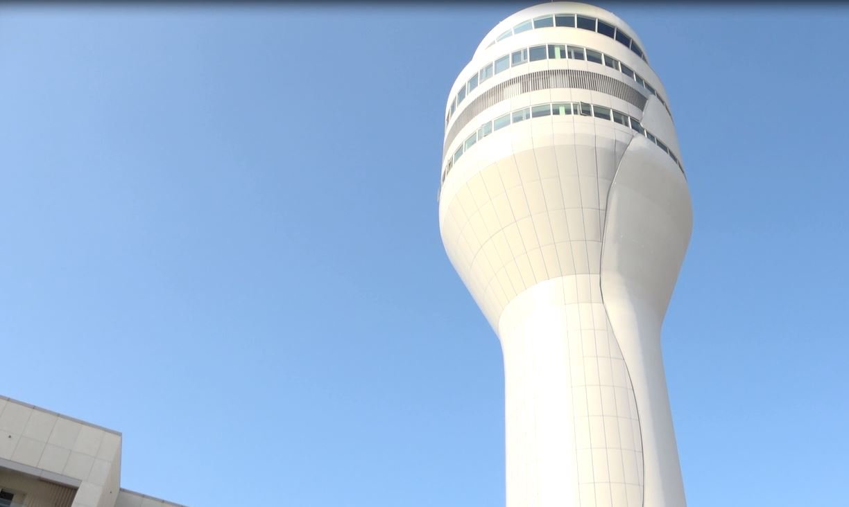 桃園空港新管制塔、12月16日供用開始