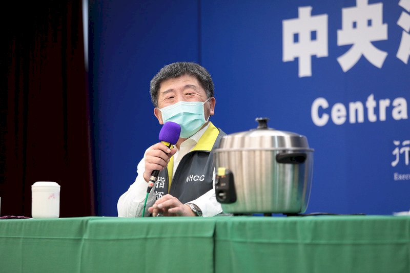 今流行のサージカルマスク台湾炊飯器消毒法