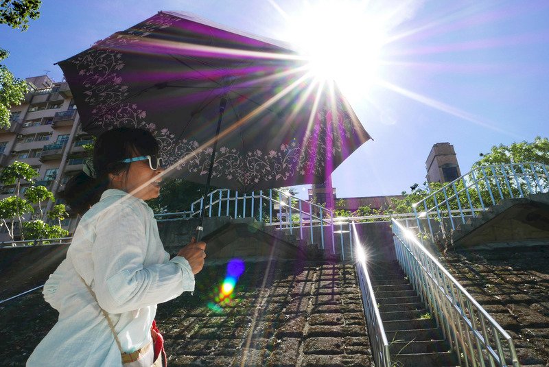 暑い！台湾中部・南投県、5/4午後38.3℃観測