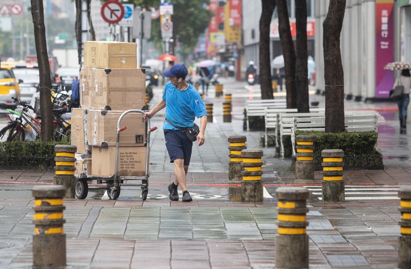 台湾で4月失業率4％超、労働部「6月より安定雇用計画実施」