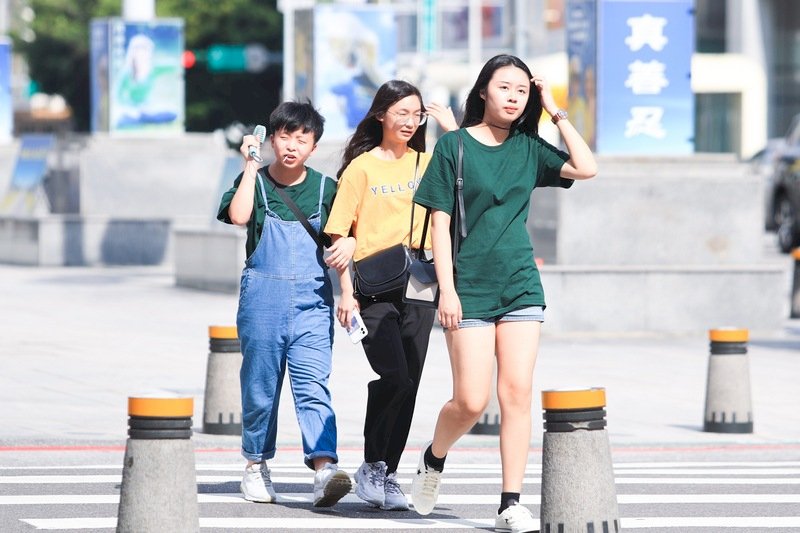 台北市で13日、7月として過去最高の38.9度を記録