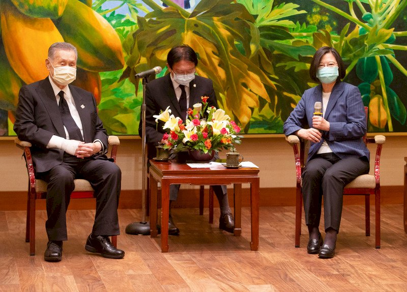 蔡・総統、森喜朗元首相ら表敬訪問受ける