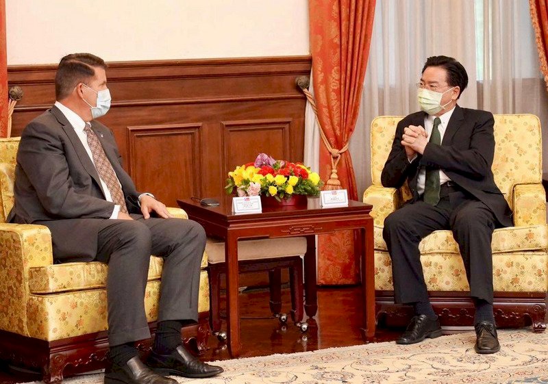 クラック米国務次官、民主台湾への支持を表明
