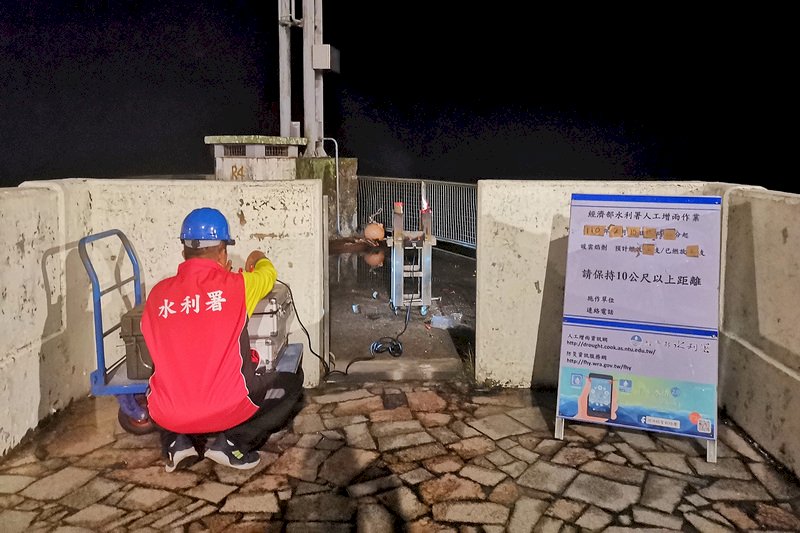 雨不足でダムの貯水量が減少、各地で30～60日分残すだけ