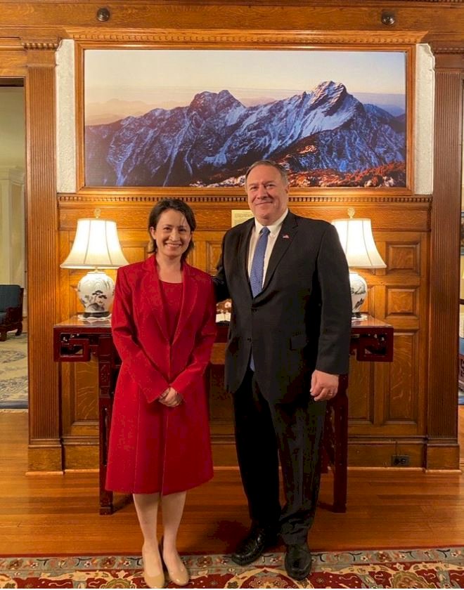 前国務長官のポンペイオ氏、台湾の蕭美琴・駐米代表を訪問