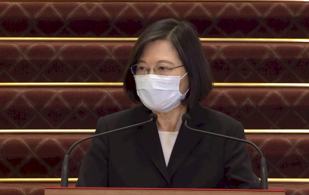 台湾全域大規模停電、蔡・総統が謝罪