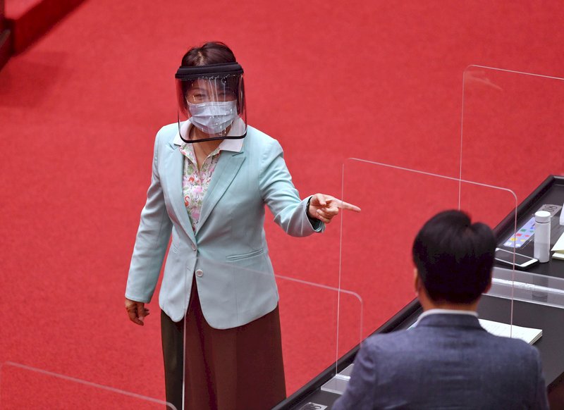 新型コロナ感染対策予算、追加2100億台湾元が立法院で審議中
