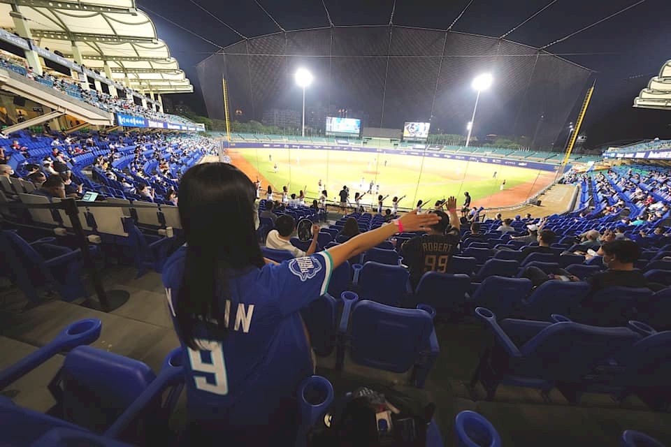 台湾プロ野球リーグ、観客制限が25％に緩和