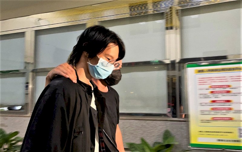人気ユーチューバー、ディープフェイクポルノで逮捕
