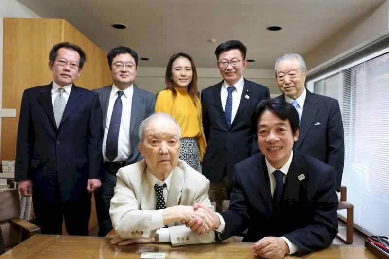 海部俊樹元首相死去、外交部が哀悼の意表す