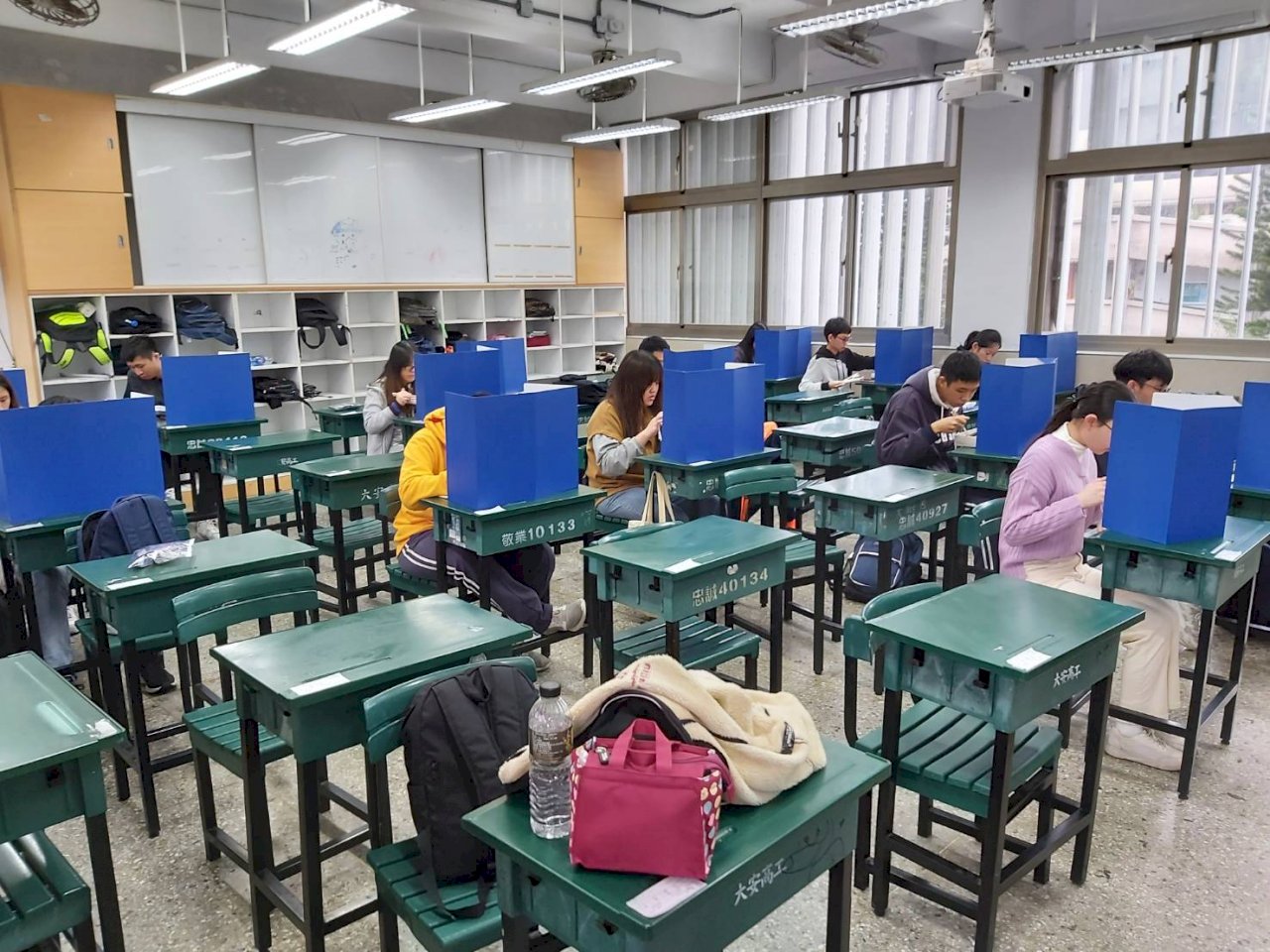 大学入試「大学学科能力測験」が終了、約11万6000人が受験