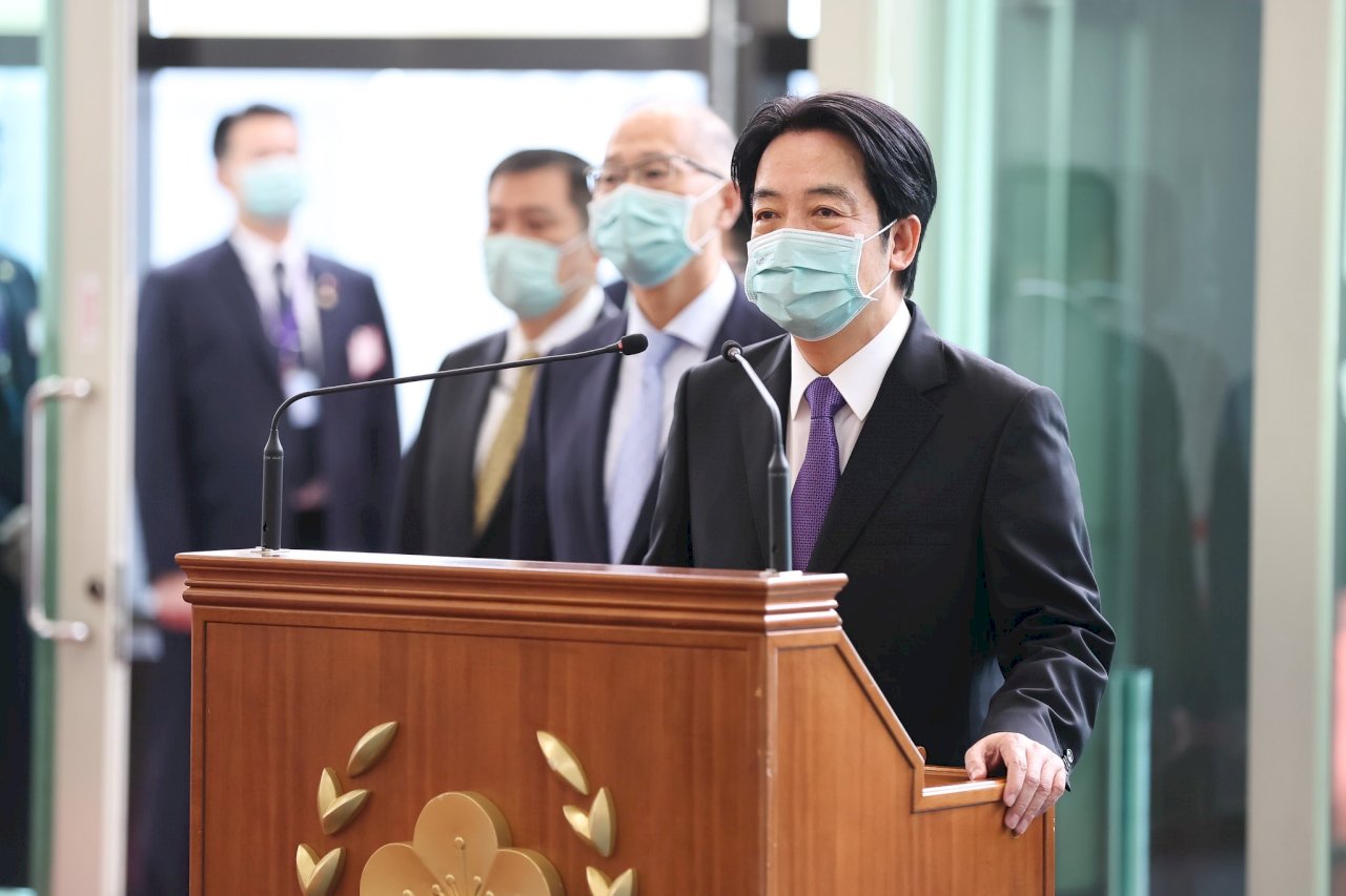 頼清徳・副総統、ホンジュラスに出発