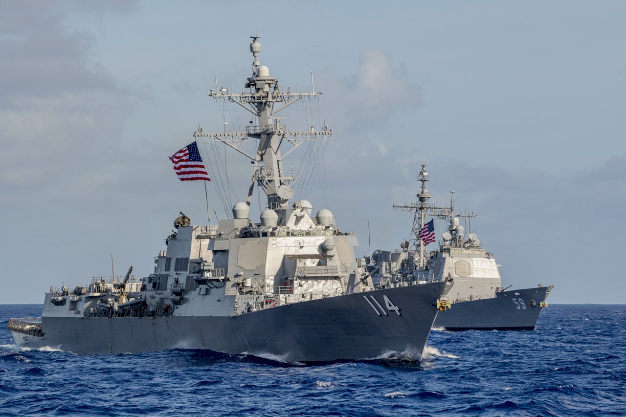 アメリカの駆逐艦が台湾海峡通過、ウクライナ情勢と関係か