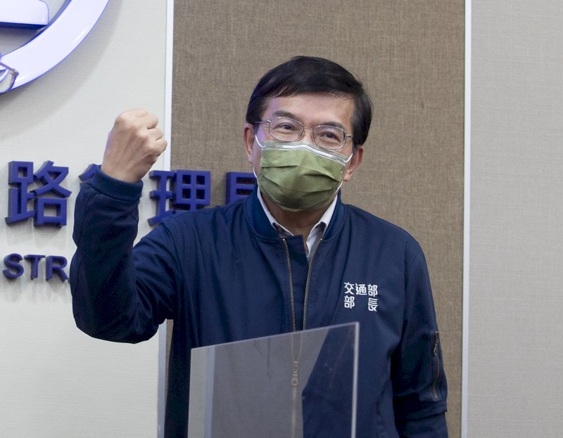 台湾鉄道でメーデーに順法闘争、政府の会社化案に反対